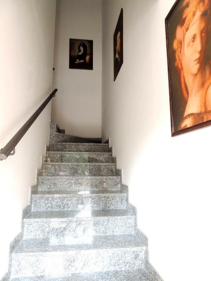 Foresteria Re Artu Albairate Zewnętrze zdjęcie